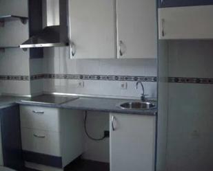 Kitchen of Flat for sale in Villarcayo de Merindad de Castilla la Vieja  with Heating, Terrace and Furnished
