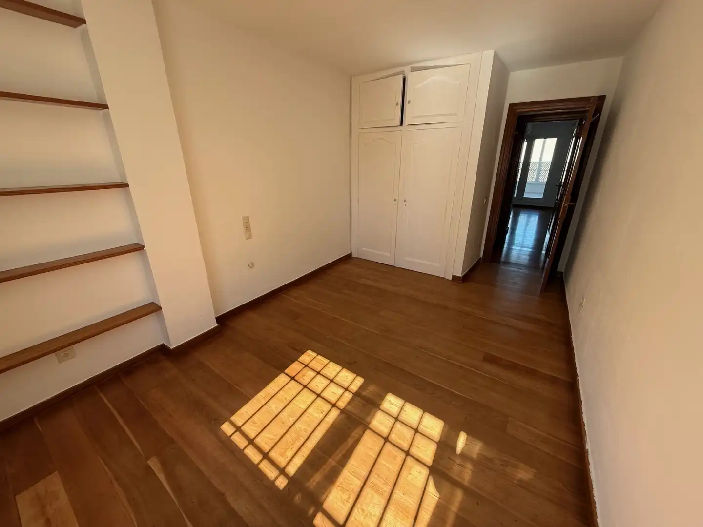 Flat for rent in Almería  with Air Conditioner and Terrace