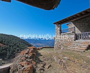 Vista exterior de Finca rústica en venda en Prullans amb Calefacció, Jardí privat i Parquet