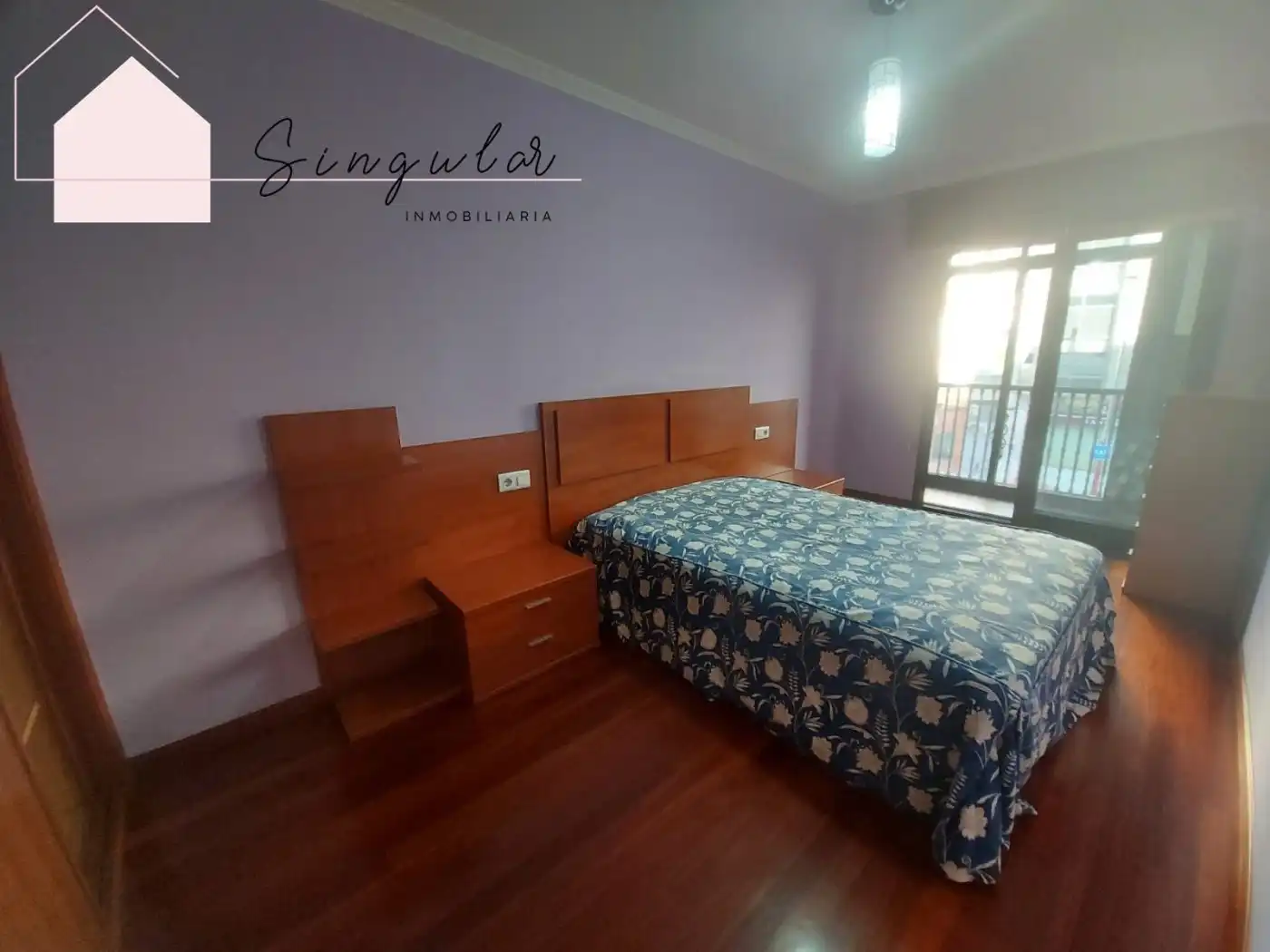 Schlafzimmer von Wohnung zur Miete in Vigo  mit Heizung, Parkett und Terrasse
