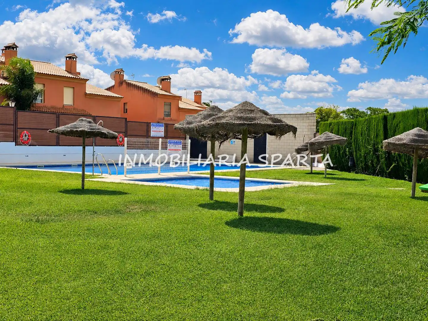 Flat with pool for sale in Avenida Presidente Adolfo Suarez, imagen 3