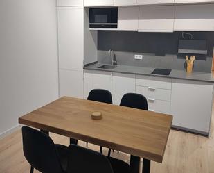 Kitchen of Apartment to share in  Sevilla Capital  with Air Conditioner and Terrace