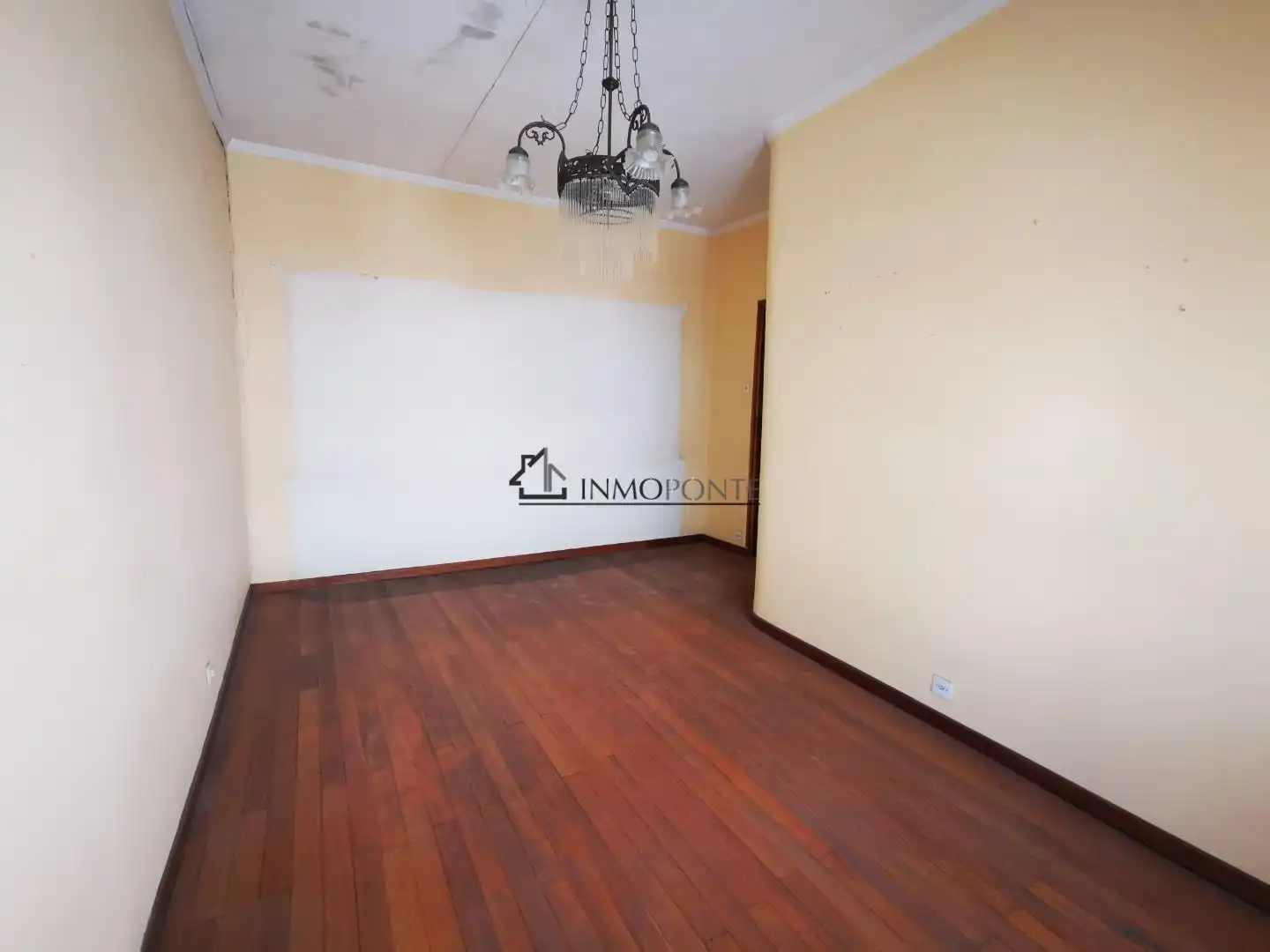 Habitación de Casa o chalet en venta en Pontevedra Capital 