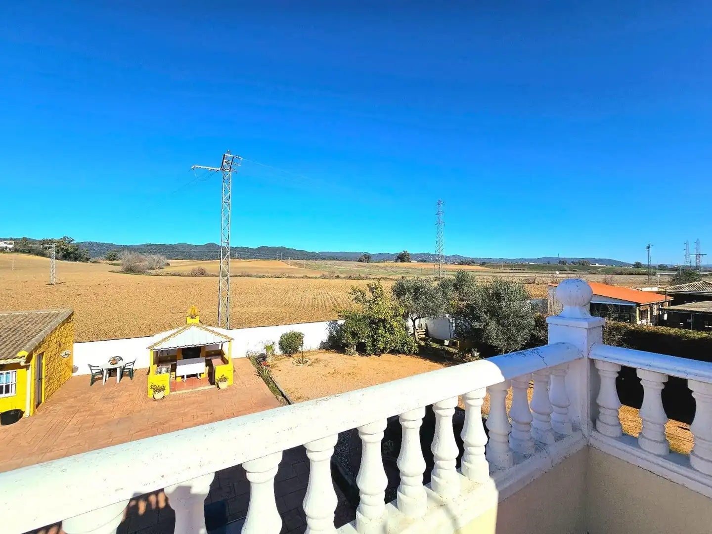 Exterior view of Houses for sale in Córdoba  with Air Conditioner, Private garden and Terrace