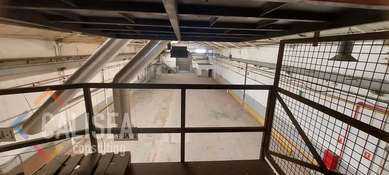 Nave industrial de alquiler en Les Termes