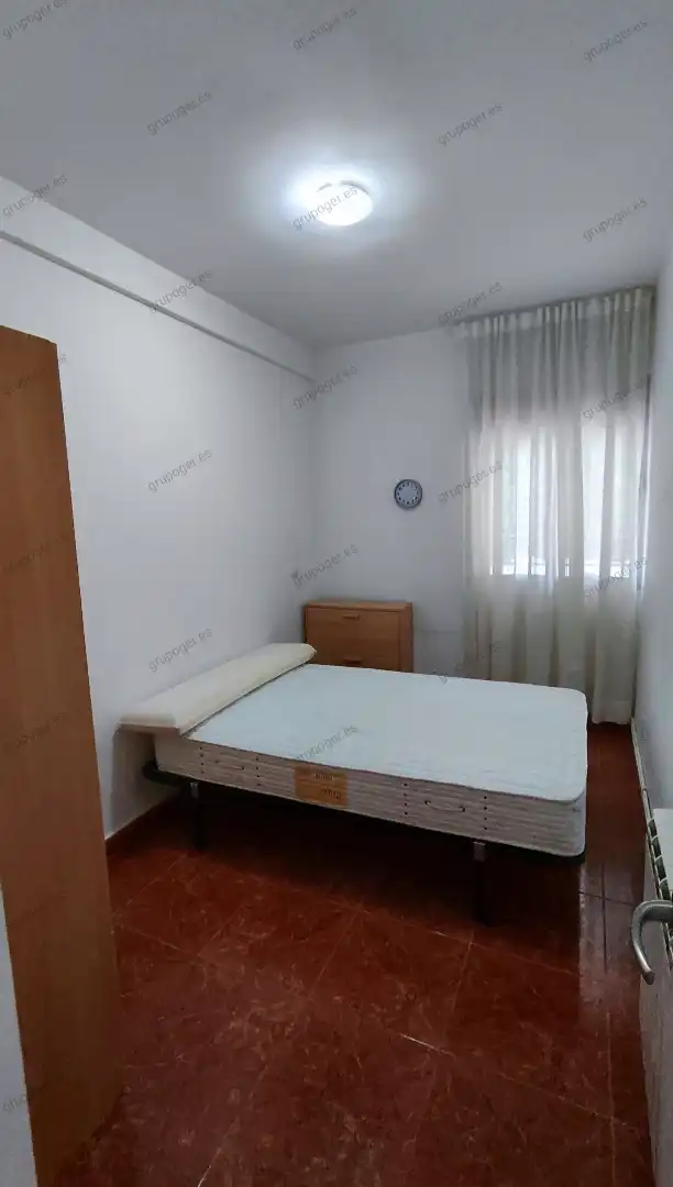 Bedroom of Flat for rent in Parla  with Air Conditioner, Heating and Terrace