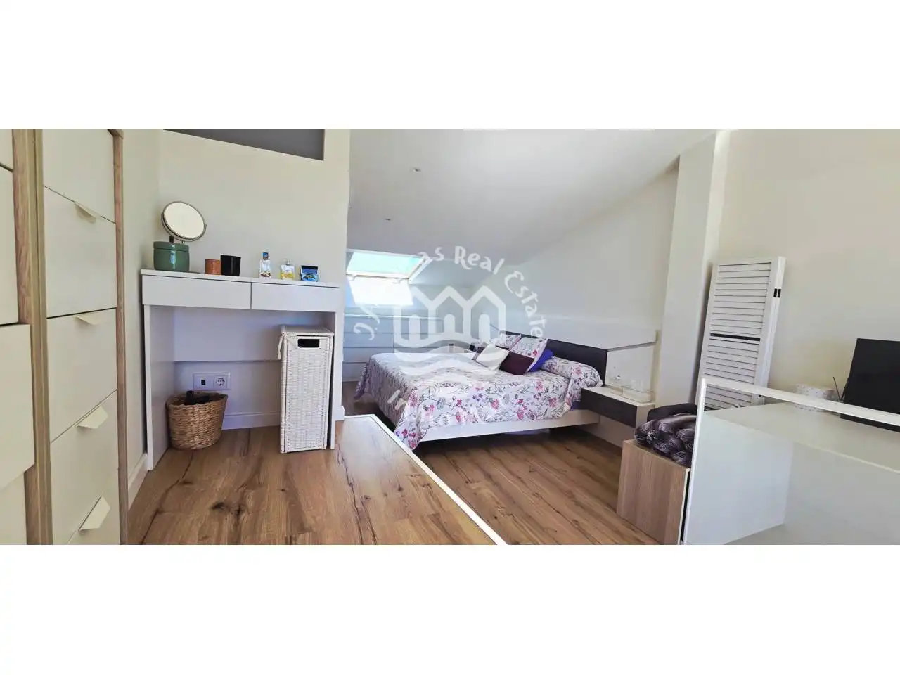 Habitación de Dúplex en venta en Ponent