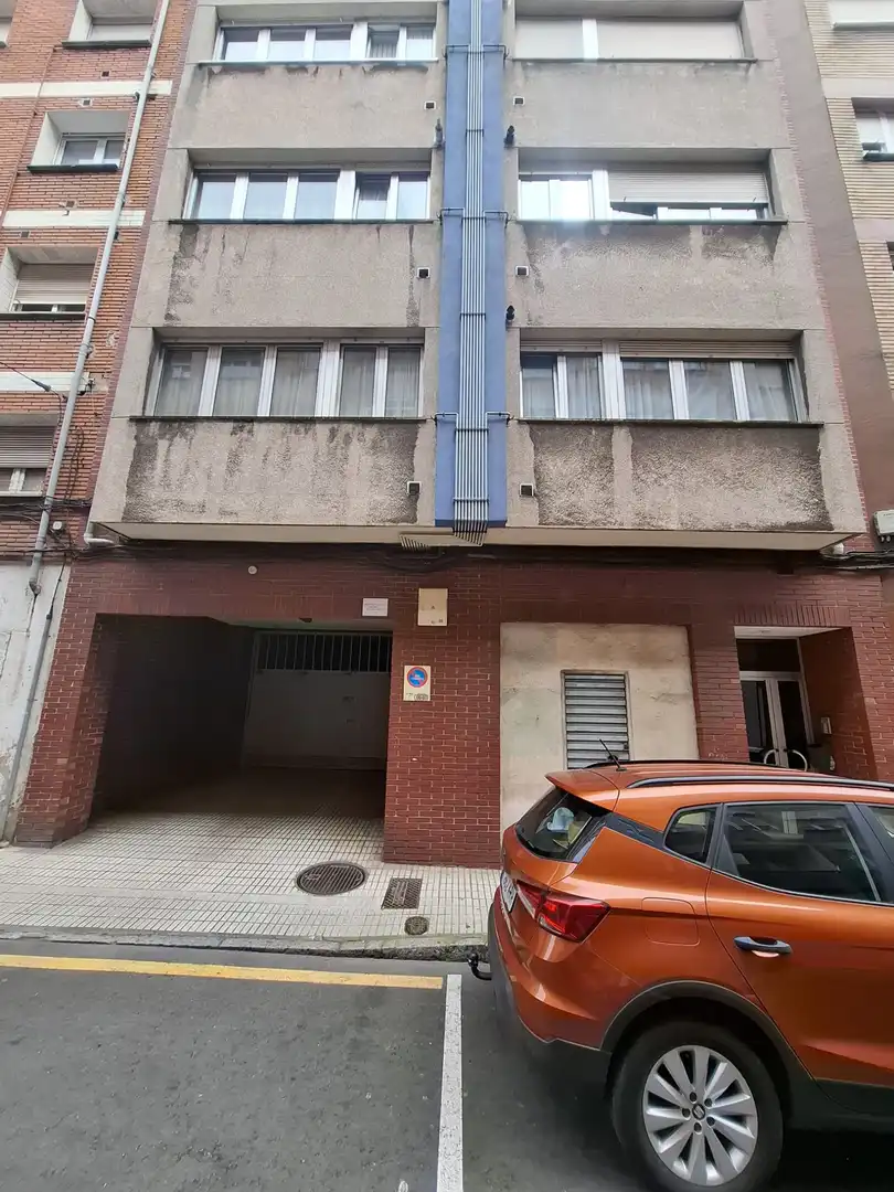 Exterior view of Flat for rent in Gijón   with Heating, Parquet flooring and Furnished