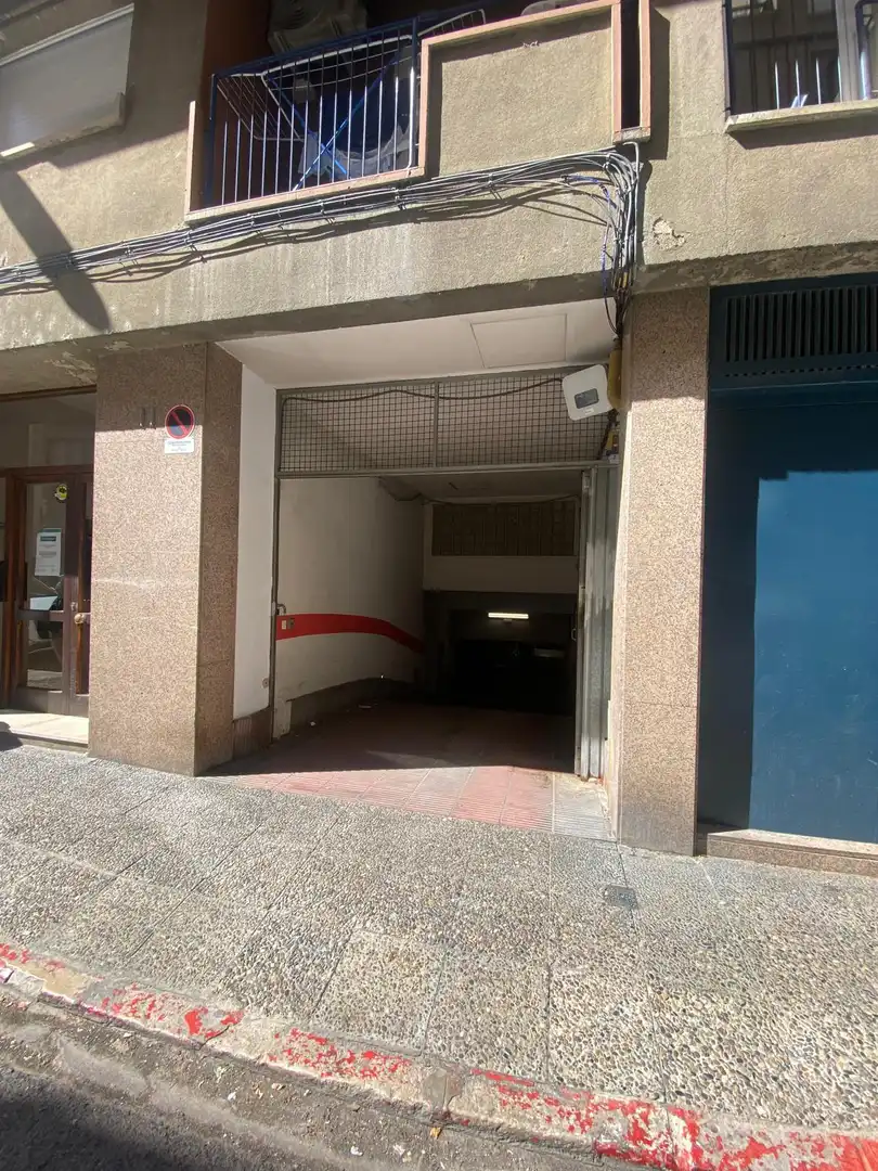 Garage for rent in Eixample Nord