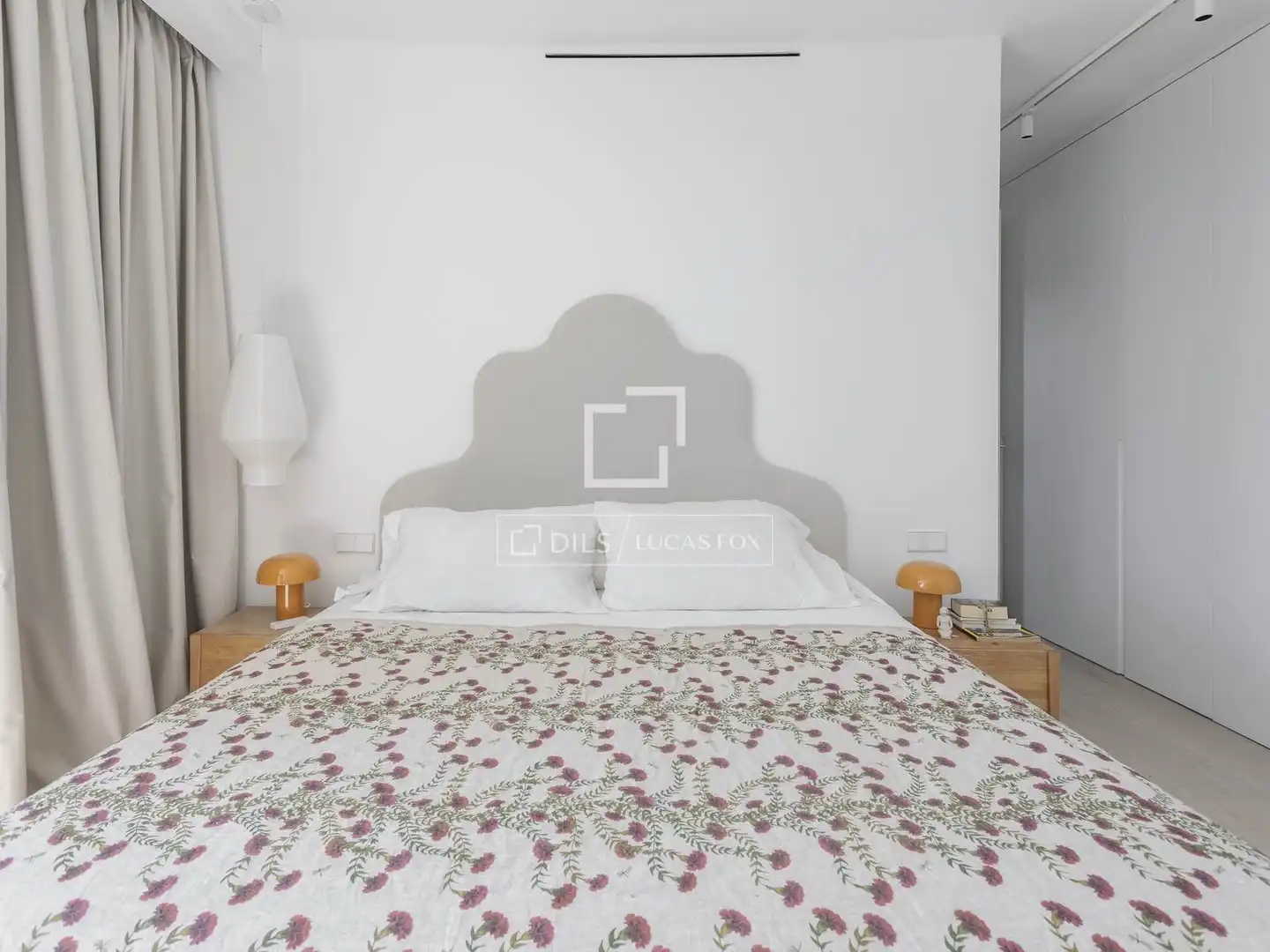 Bedroom of Flat for rent in Madrid  with Air Conditioner, Heating and Private garden