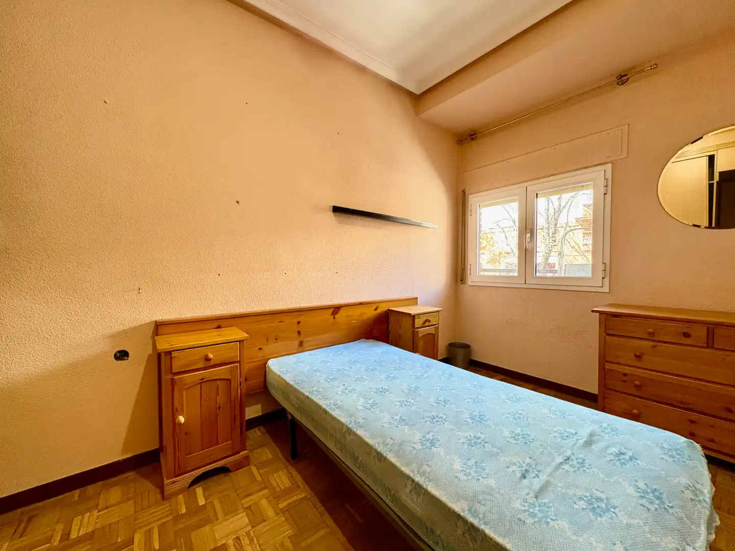 Schlafzimmer von Wohnung zum Verkauf in Madrid mit Klimaanlage, Heizung und Parkett