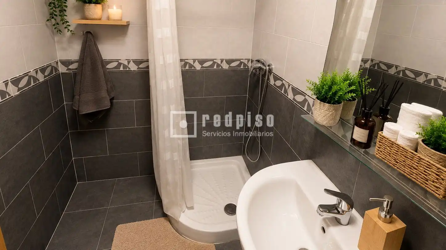 Bathroom of Flat for sale in Lominchar  with Heating and Storage room