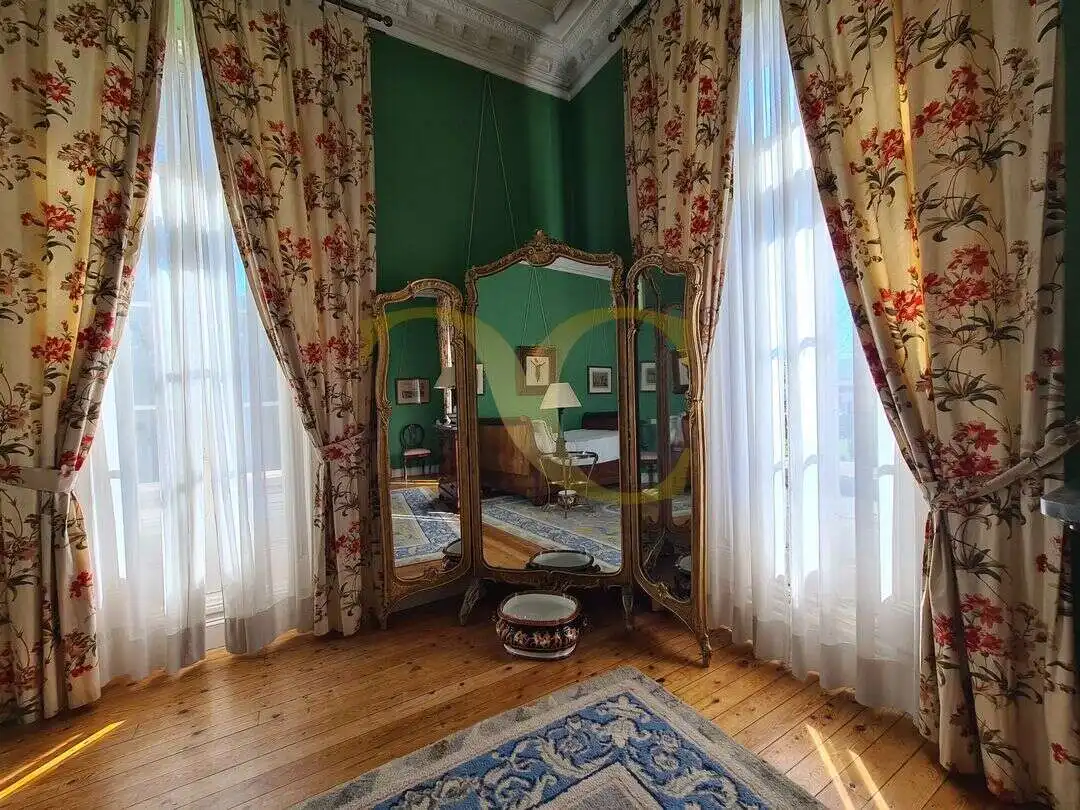 Dormitori de Casa o xalet en venda en Gijón  amb Calefacció, Jardí privat i Terrassa