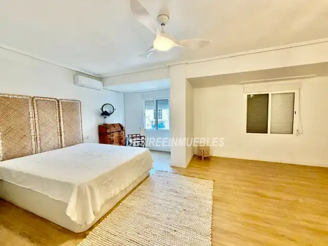 Habitación de Piso en venta en Valencia con Aire acondicionado, Calefacción y Parquet