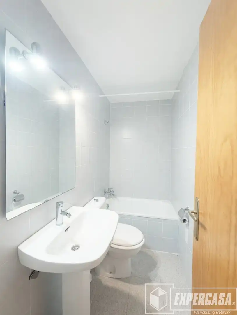 Bathroom of Detached homes for sale in Serra  with Air Conditioner and Terrace