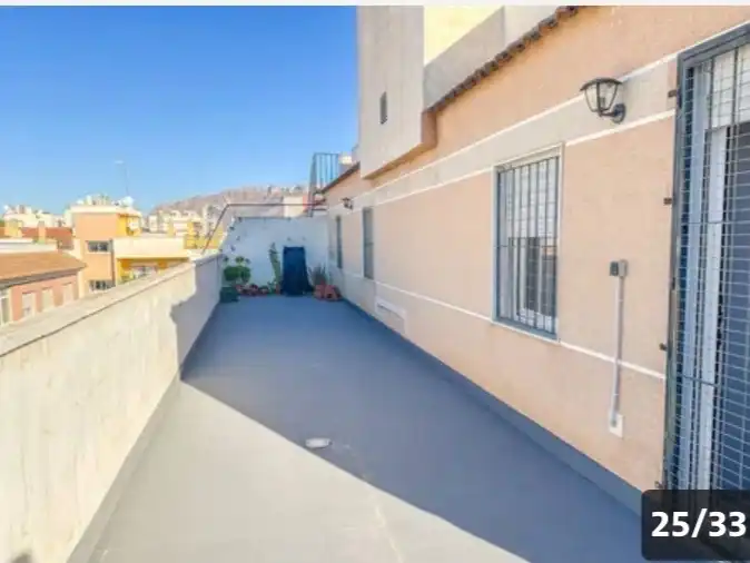 Vista exterior de Àtic en venda en Beniel amb Aire condicionat i Terrassa
