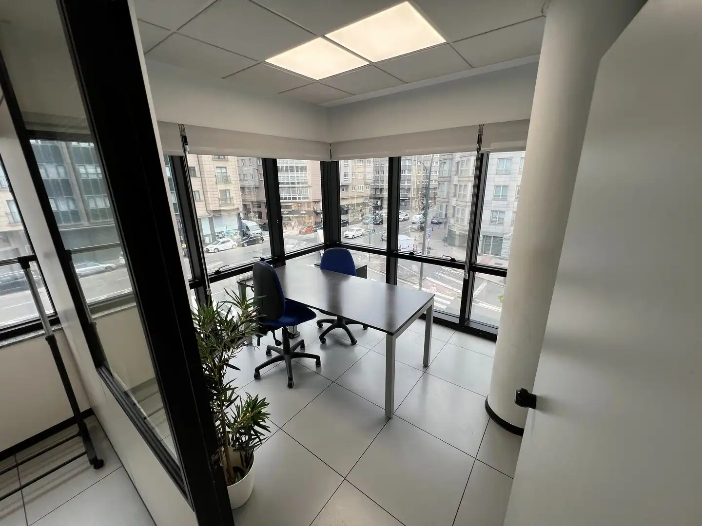 Office for rent in Madrid  with Air Conditioner, Heating and Furnished