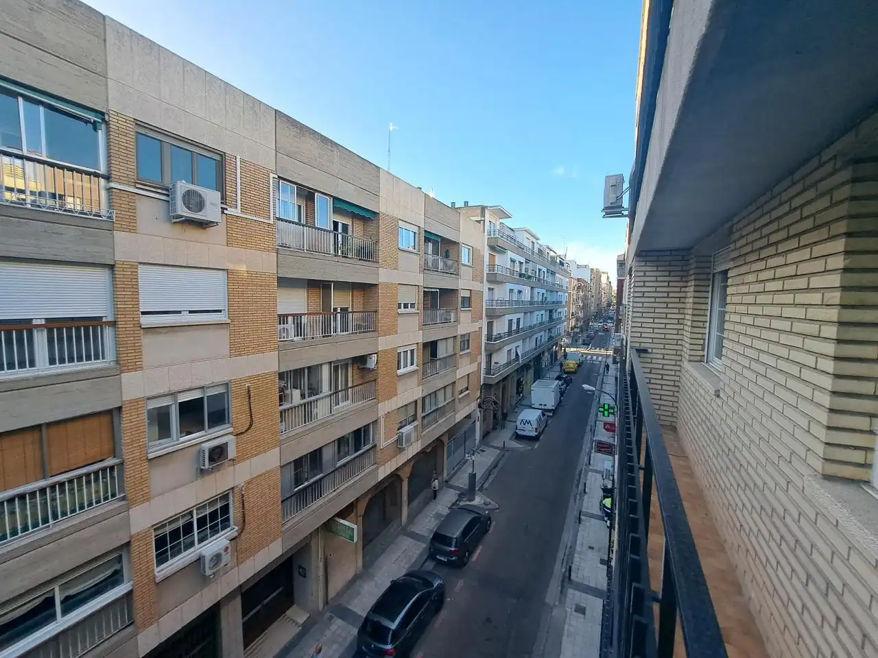 Exterior view of Flat for sale in Zaragoza  with Heating, Terrace and Storage room