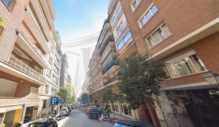 Exterior view of Office for sale in  Madrid Capital  with Air Conditioner, Heating and Internet