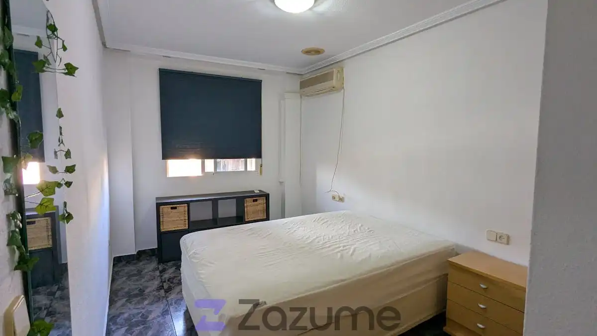 Habitación de Piso de alquiler en Murcia con Aire acondicionado, Calefacción y Terraza