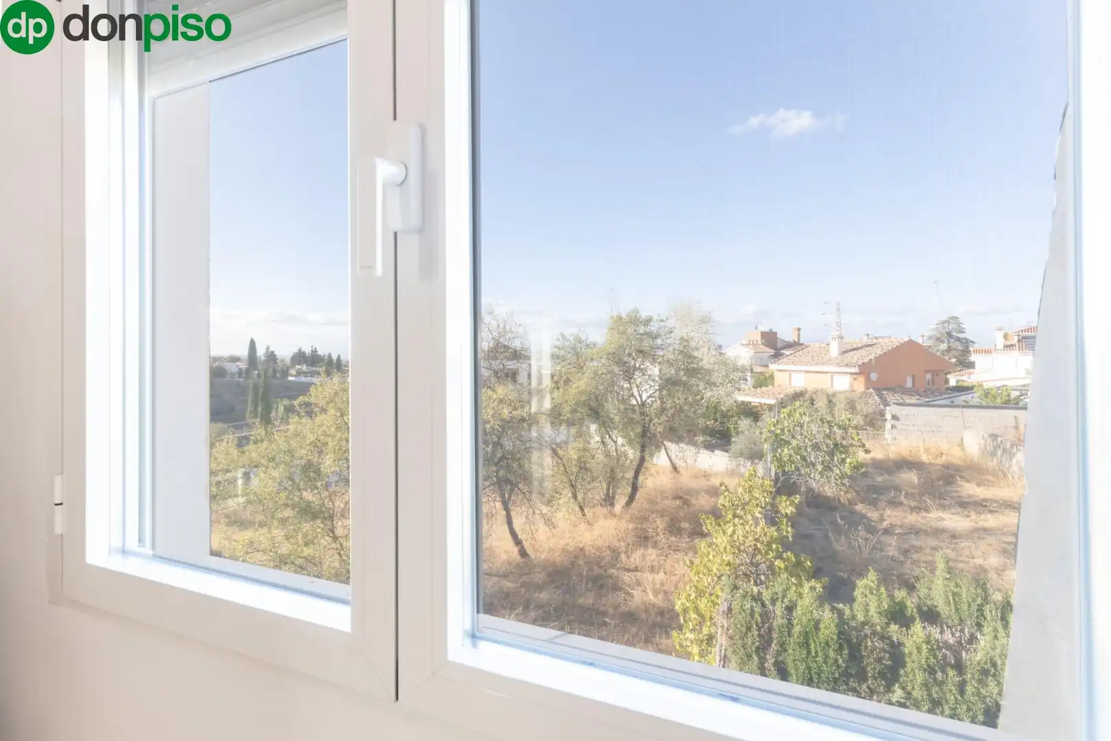 Detached house with terrace for sale in Calle ABEDUL, imagen 40