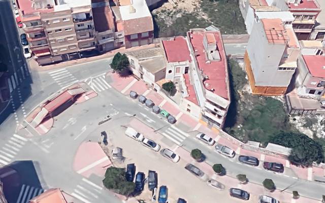 Piso en Venta en Avinguda Comte Salvatierra d'Àlava en Fontanars dels Alforins