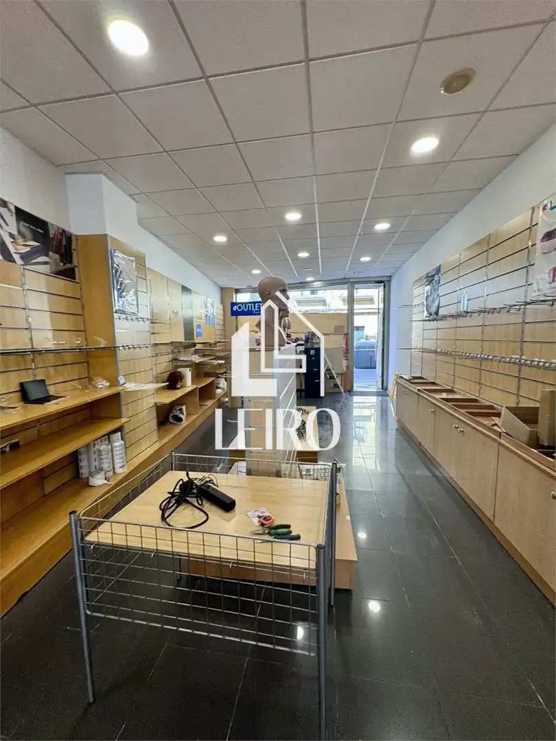 Local comercial en venda a Vilagarcía, imagen 4