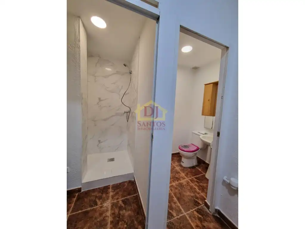 Bany de Apartament en venda en Salamanca