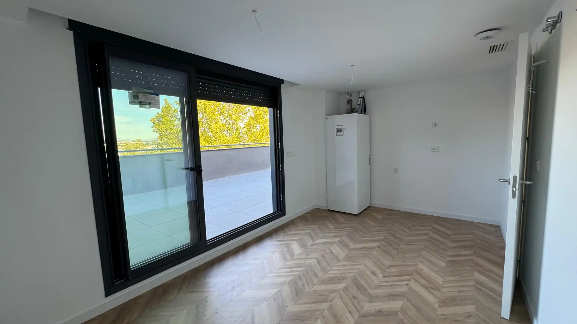 Dormitori de Àtic en venda en Murcia amb Aire condicionat, Calefacció i Jardí privat