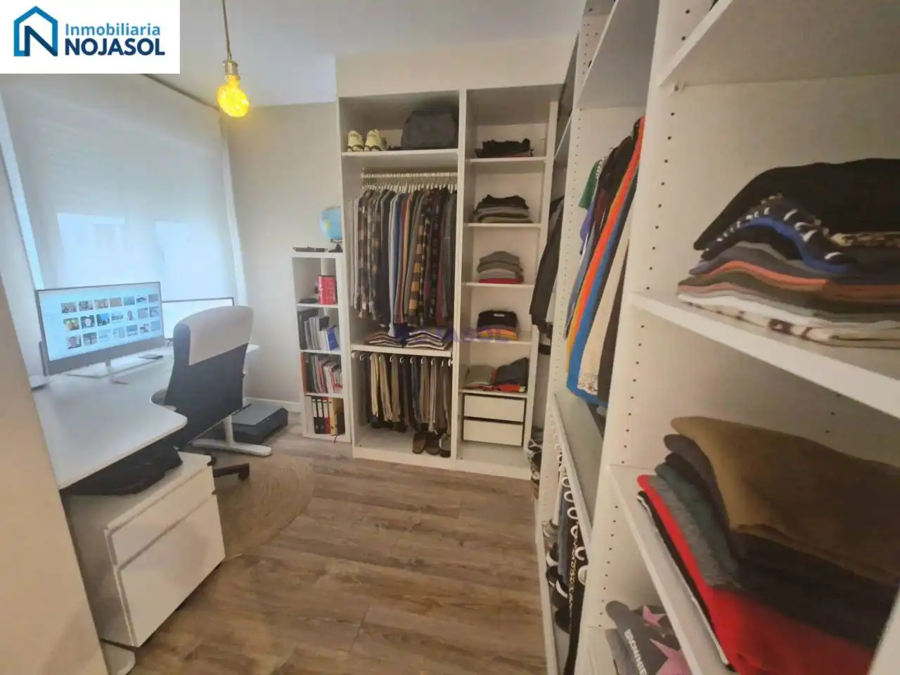 Piso en venta en Noja con Calefacción, Terraza y Balcón