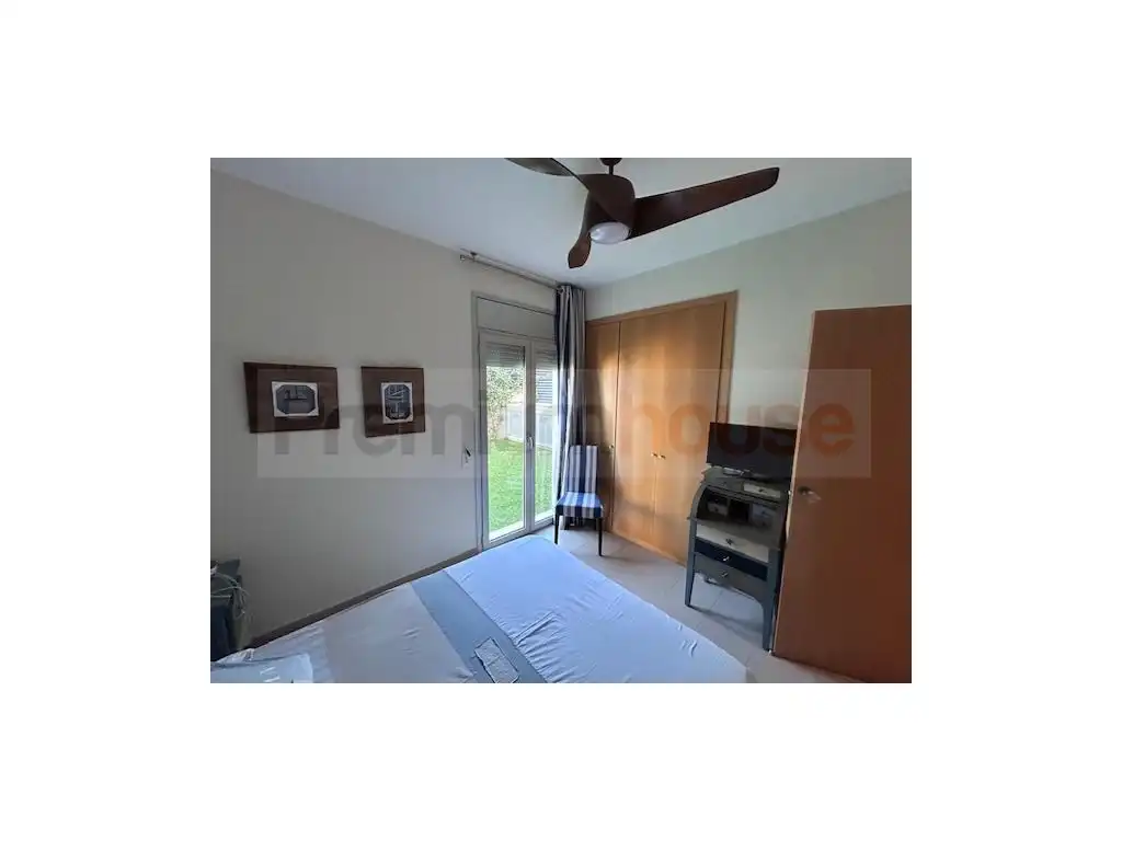 Bedroom of Flat for sale in Vandellòs i l'Hospitalet de l'Infant  with Heating, Private garden and Swimming Pool