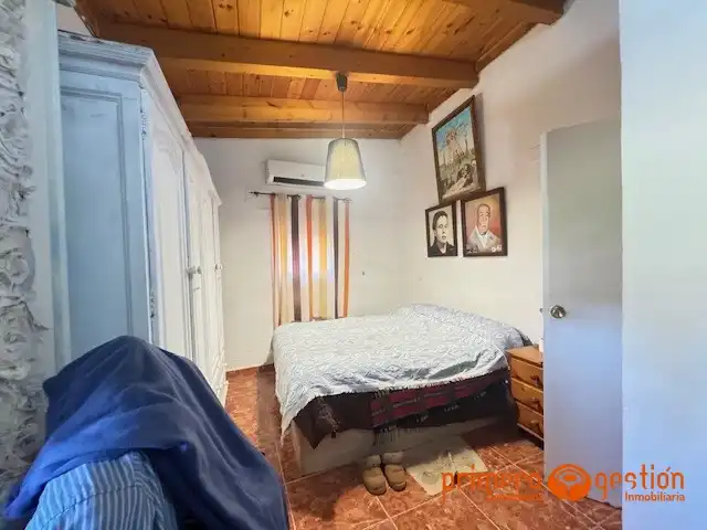 Dormitori de Casa o xalet en venda en Carmona amb Aire condicionat, Calefacció i Piscina