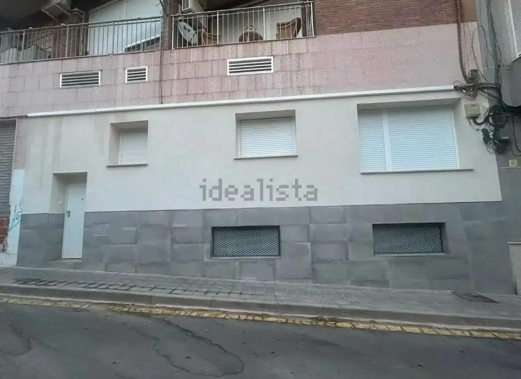 Vista exterior de Planta baja de alquiler en Alicante / Alacant con Amueblado