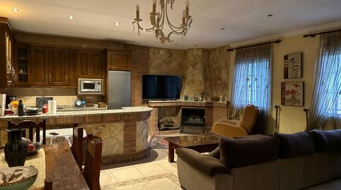 Foto 5 de Casa adosada en venta en Don Benito, Badajoz