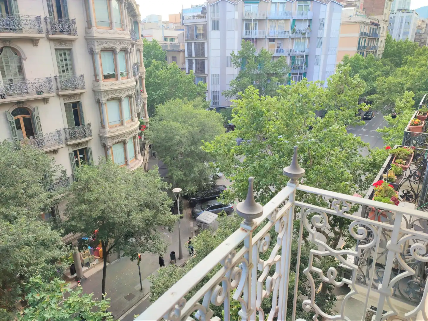 Vista exterior de Piso en venta en Barcelona con Aire acondicionado, Calefacción y Trastero