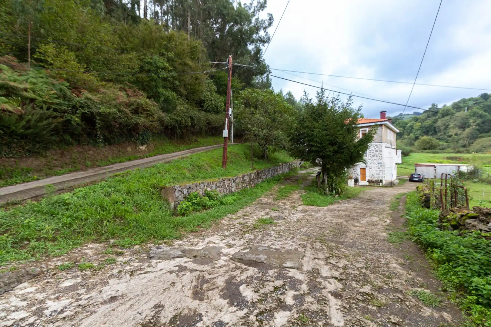 Exterior view of Houses for sale in Abanto y Ciérvana-Abanto Zierbena  with Heating