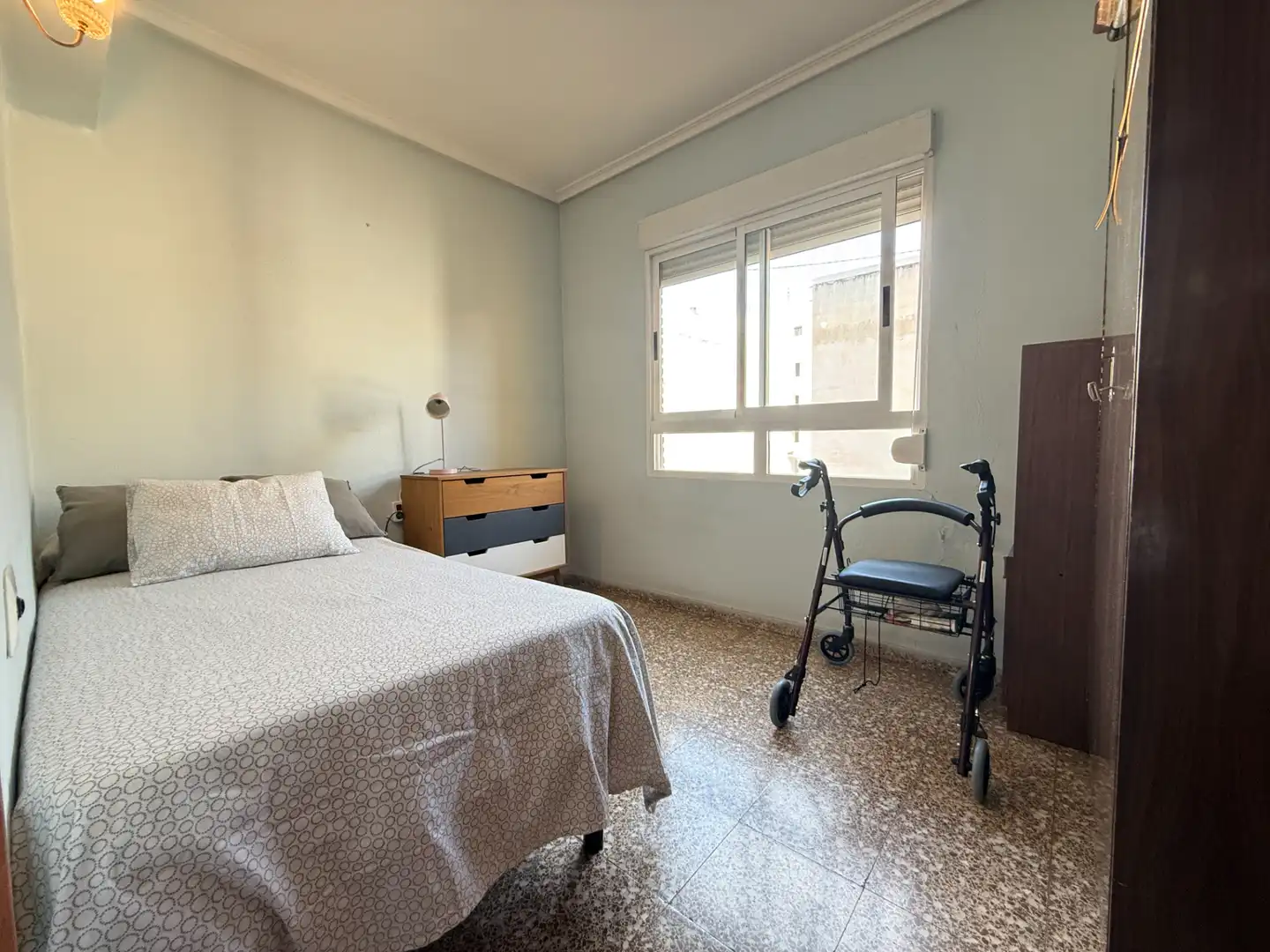 Habitación de Piso en venta en Castellón de la Plana / Castelló de la Plana con Balcón