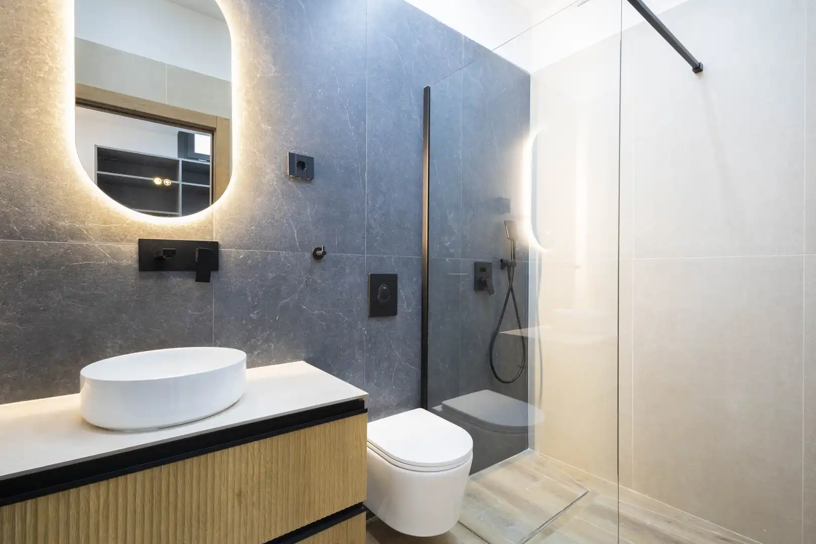 Bathroom of Flat for rent in Santa Cruz de Tenerife  with Air Conditioner
