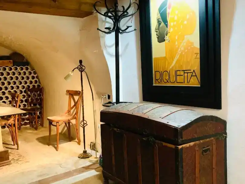 Casa adosada en venda en Onil amb Balcó