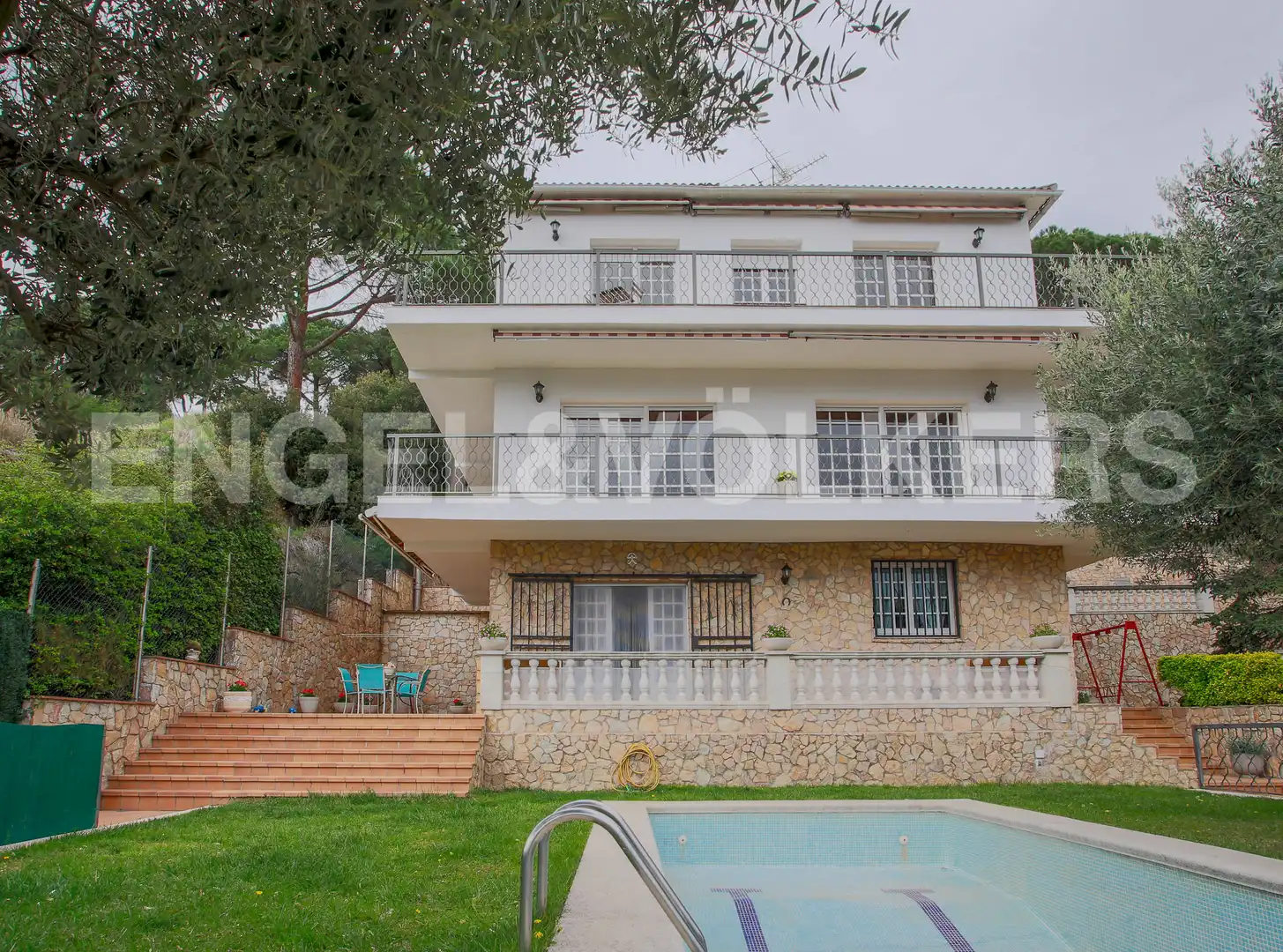 House with terrace for sale in Dosrius poble, imagen 2