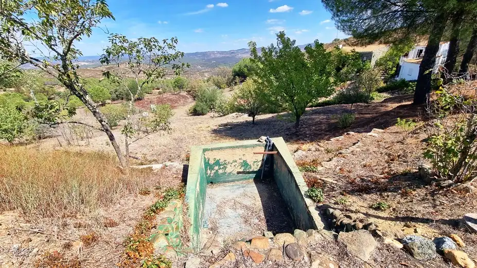 Finca rústica en venta en El Campillo (Huelva) con Aire acondicionado, Jardín privado y Terraza