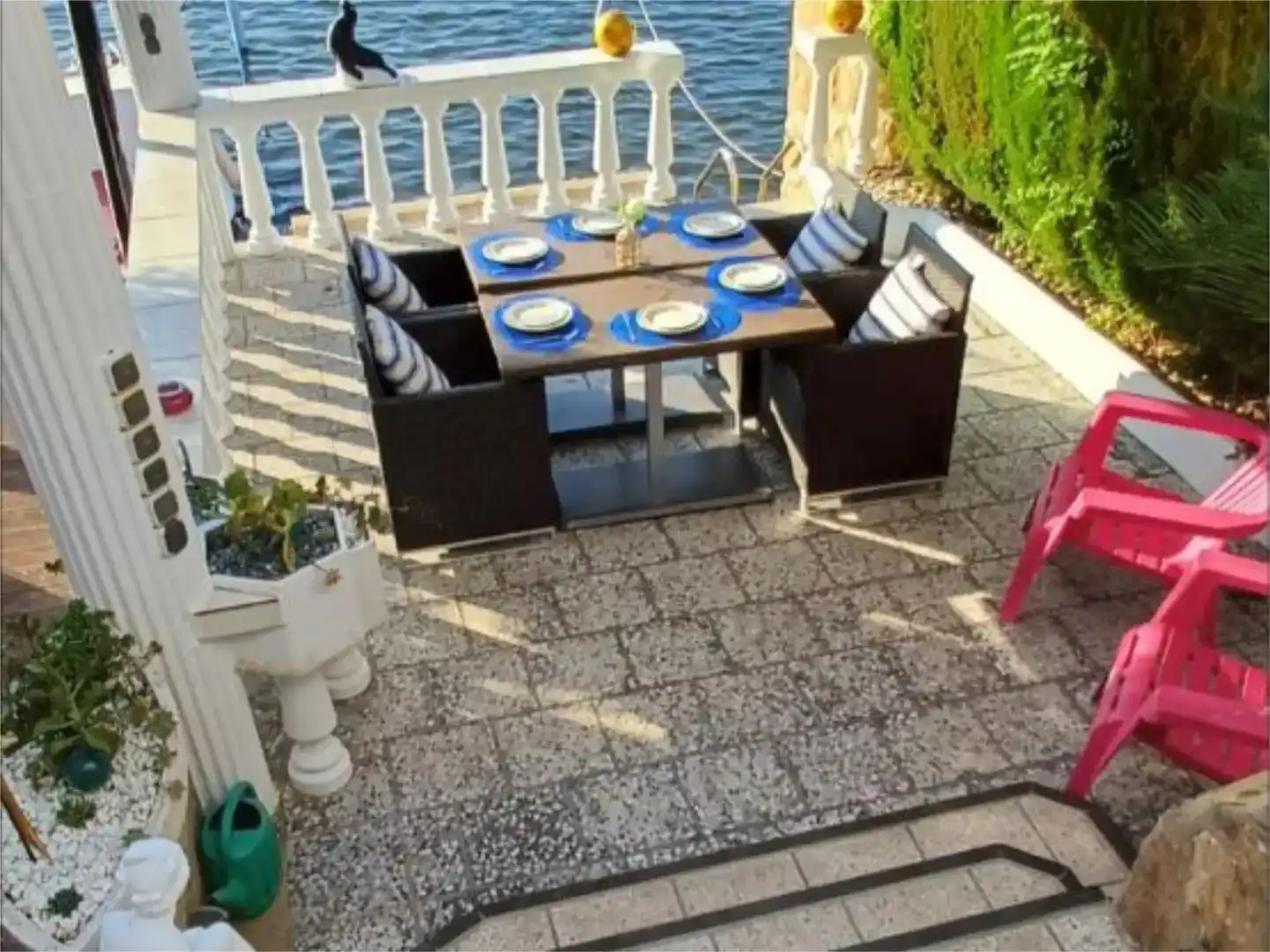 Terrasse von Maisonette zur Miete in Empuriabrava mit Klimaanlage und Balkon