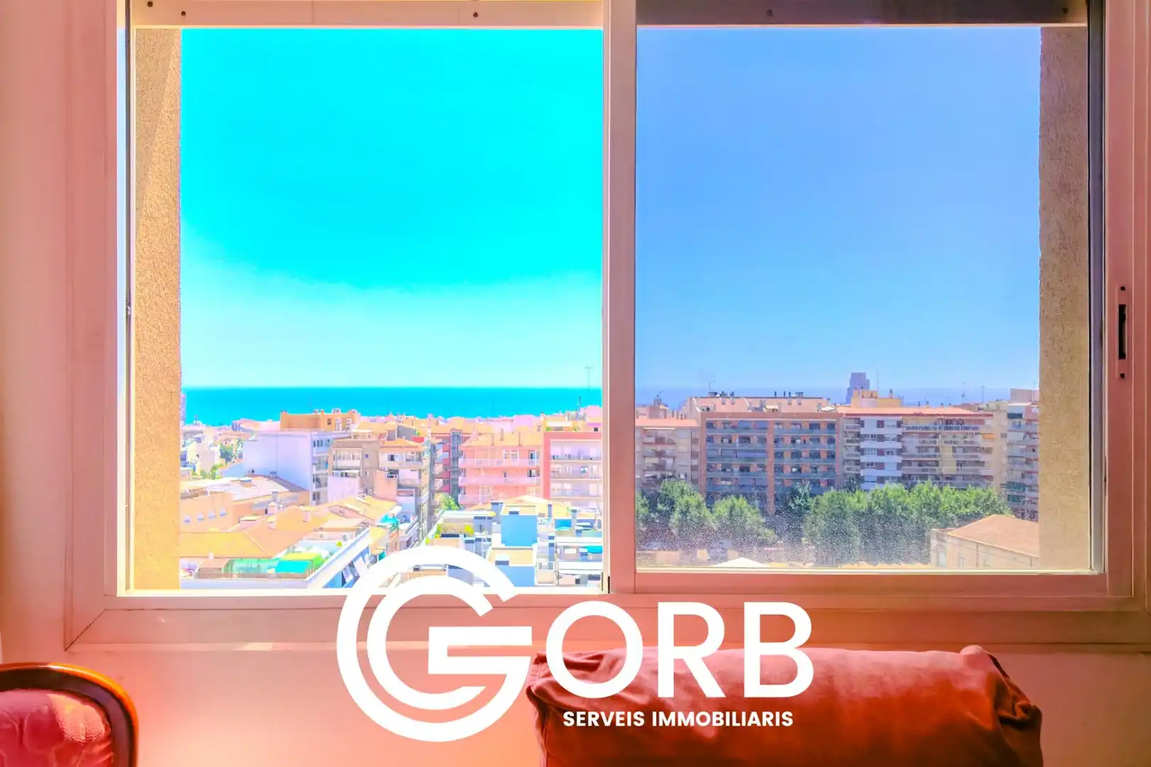 Vista exterior de Piso en venta en Mataró con Calefacción, Terraza y Balcón