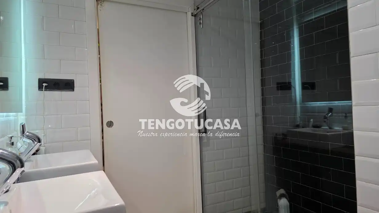 Baño de Piso en venta en Madrid con Amueblado