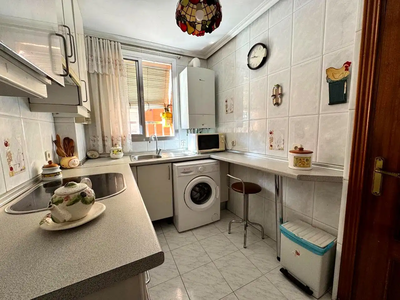 Kitchen of Flat for sale in Madrid  with Heating, Furnished and Alarm