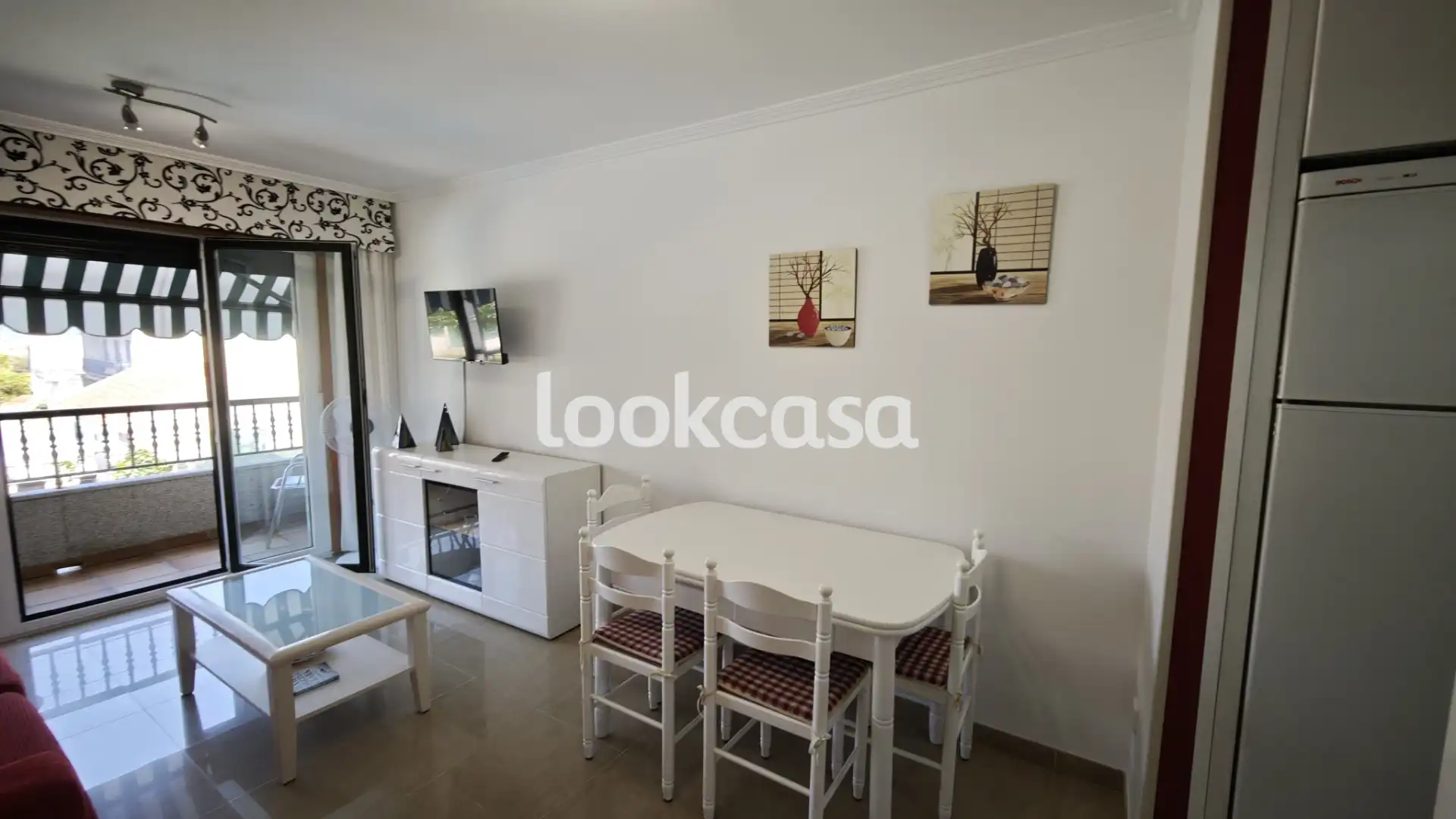Living room of Flat for sale in Sanxenxo  with Heating, Private garden and Parquet flooring