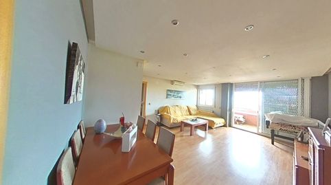 Foto 3 von Wohnung zum Verkauf in Lloreda, Badalona