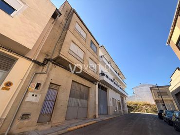 Mixte résidentiel à vendre à Calle Ayora 13