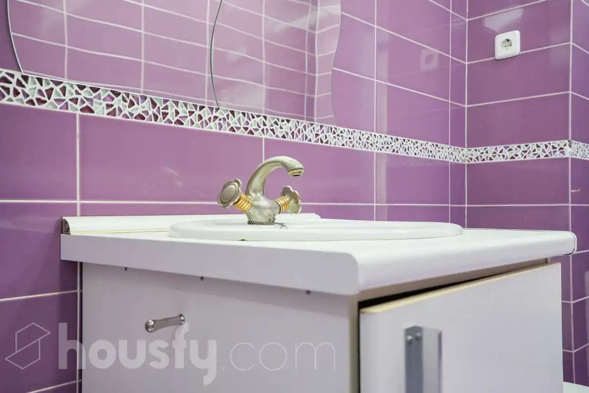 Baño de Local en venta en Madrid con Aire acondicionado