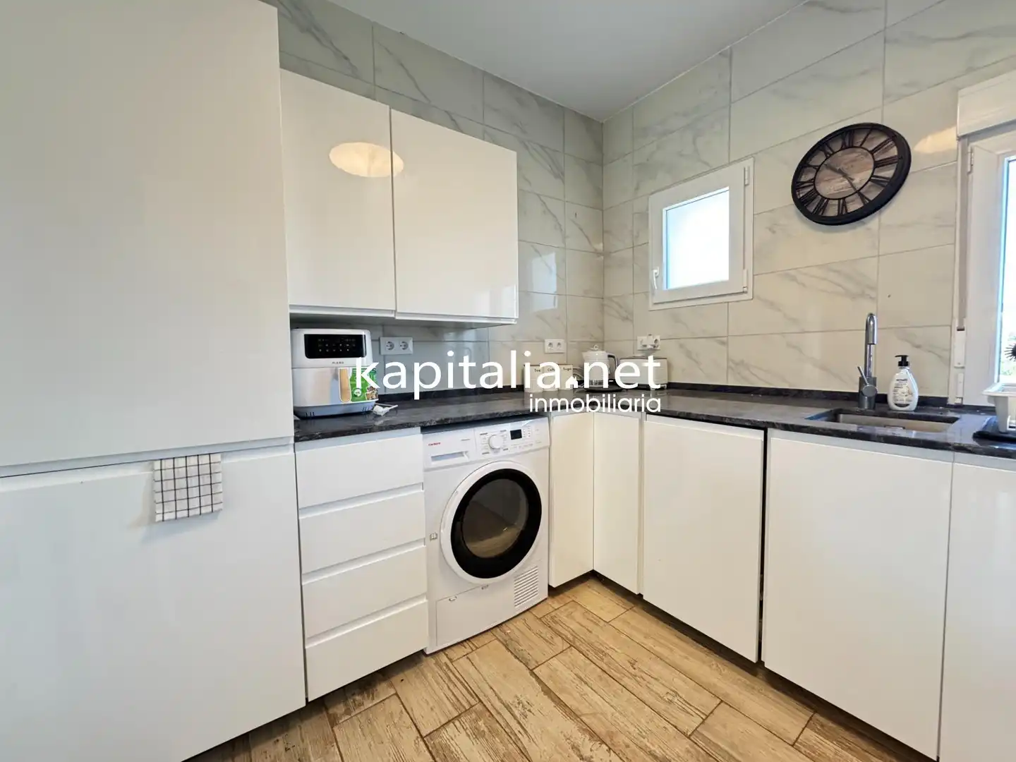 Cocina de Apartamento de alquiler en Ontinyent con Aire acondicionado, Calefacción y Piscina